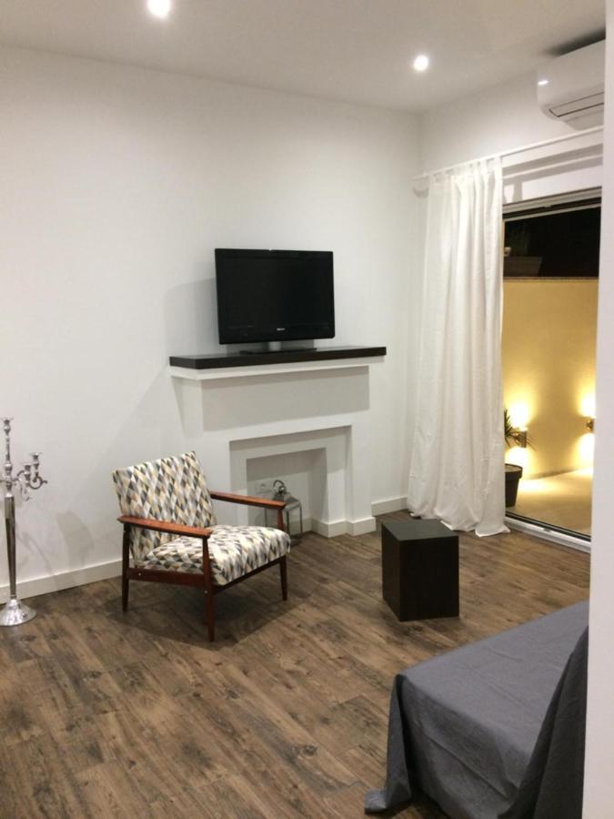 Z&D Apartment Pula Bagian luar foto